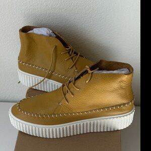 Charlotte Stone Leather Sneakers, style Darcy, color dijon, size 10